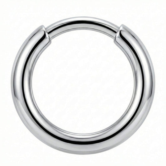 Titanium Earring Round Circle Shape Design Clicker